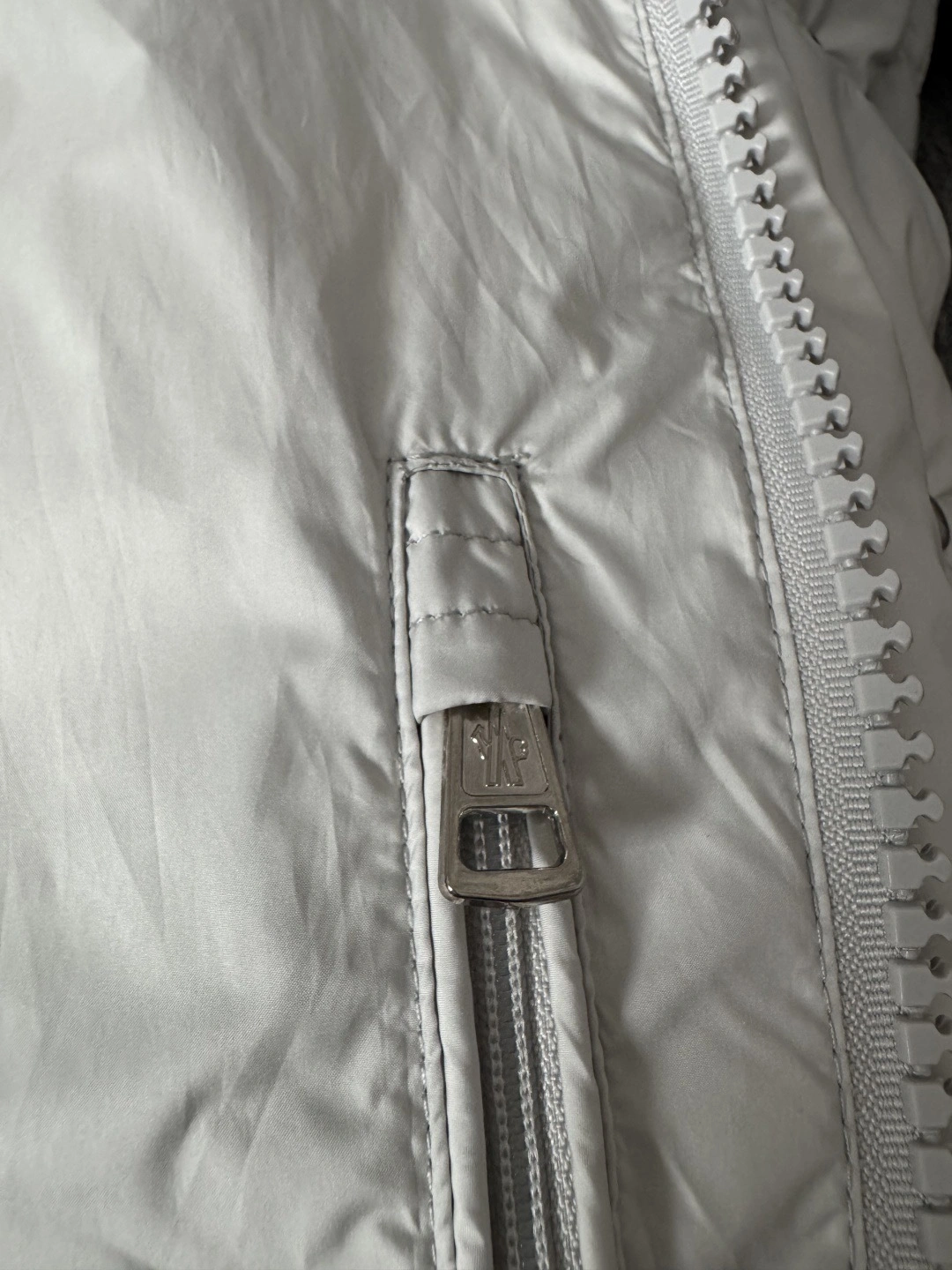 & wg.luxury-- 7o9385r Down jacket goose down 5colour item: E-F409I1523-5